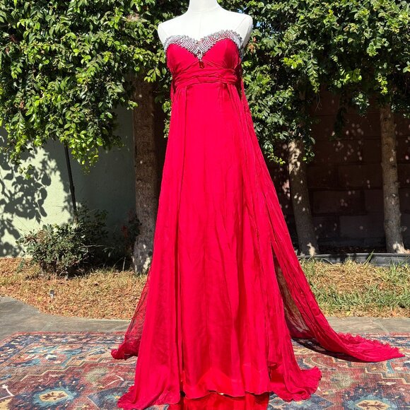 Komal Sood Size 6 Red Formal Gown Crystal Bejewelled Bust Silk Chiffon Luxe - Picture 2 of 11